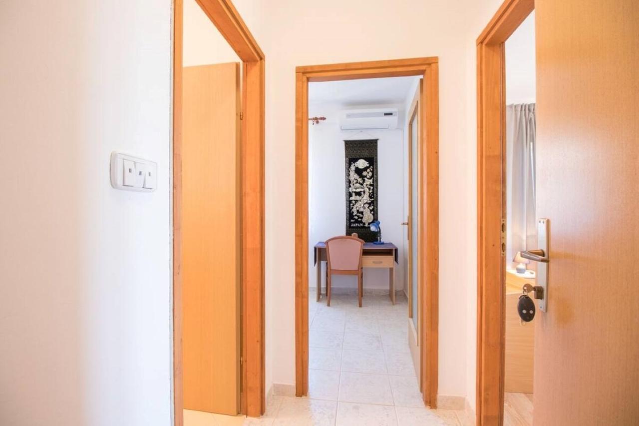 Apartmani Nedjeljko Čunski Exteriör bild