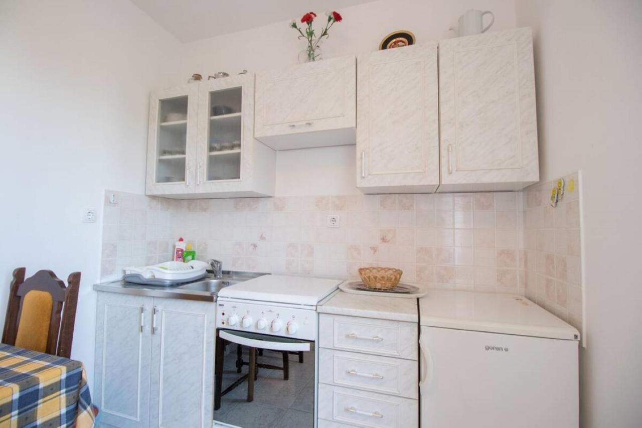 Apartmani Nedjeljko Čunski Exteriör bild